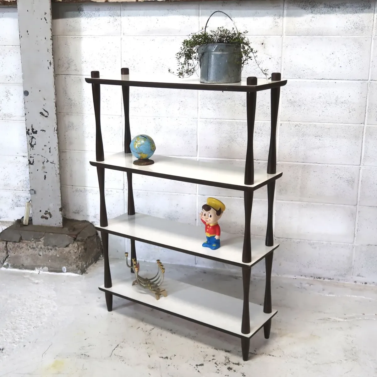 ミッドセンチュリー ウッドシェルフ