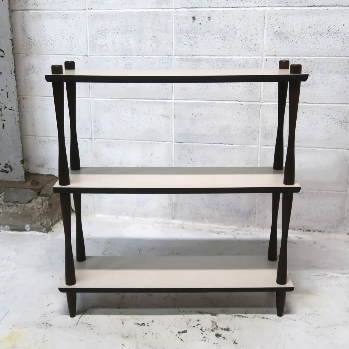 ミッドセンチュリー ウッドシェルフ