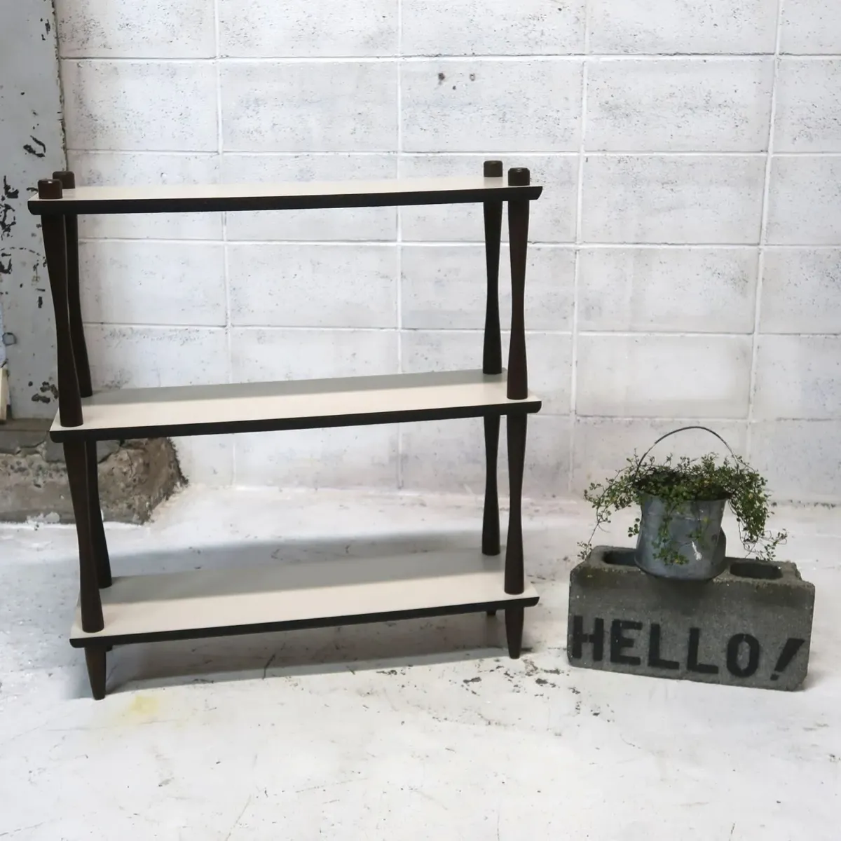 ミッドセンチュリー ウッドシェルフ