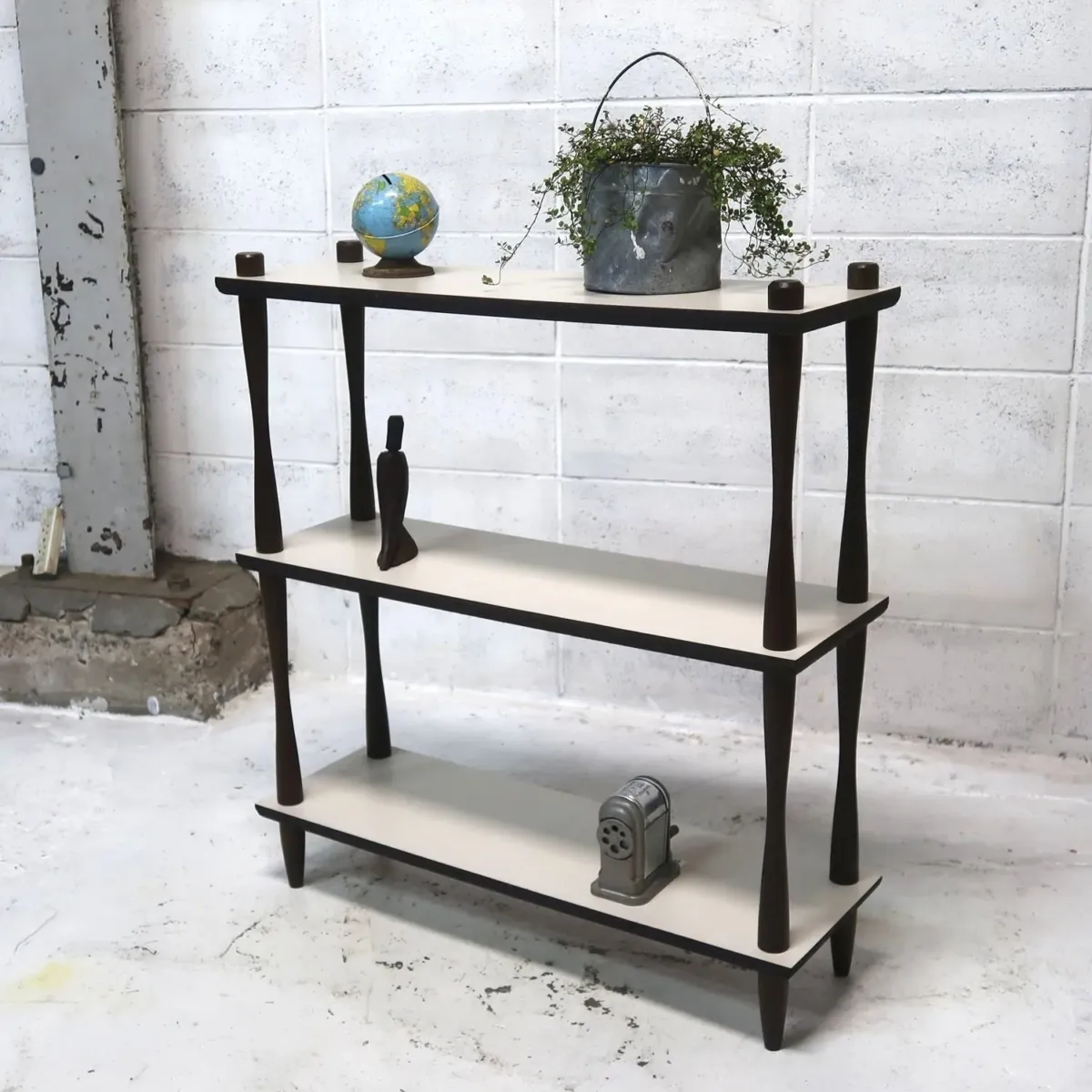 ミッドセンチュリー ウッドシェルフ