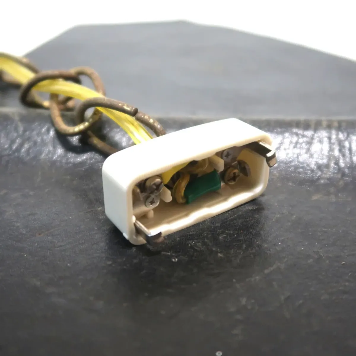 アンティーク ミルクガラス ペンダントランプ