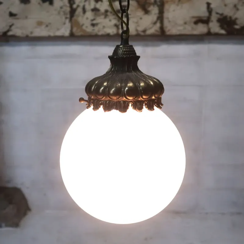 アンティーク ミルクガラス ペンダントランプ