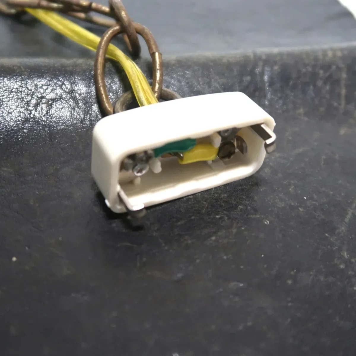 アンティーク ミルクガラス ペンダントランプ