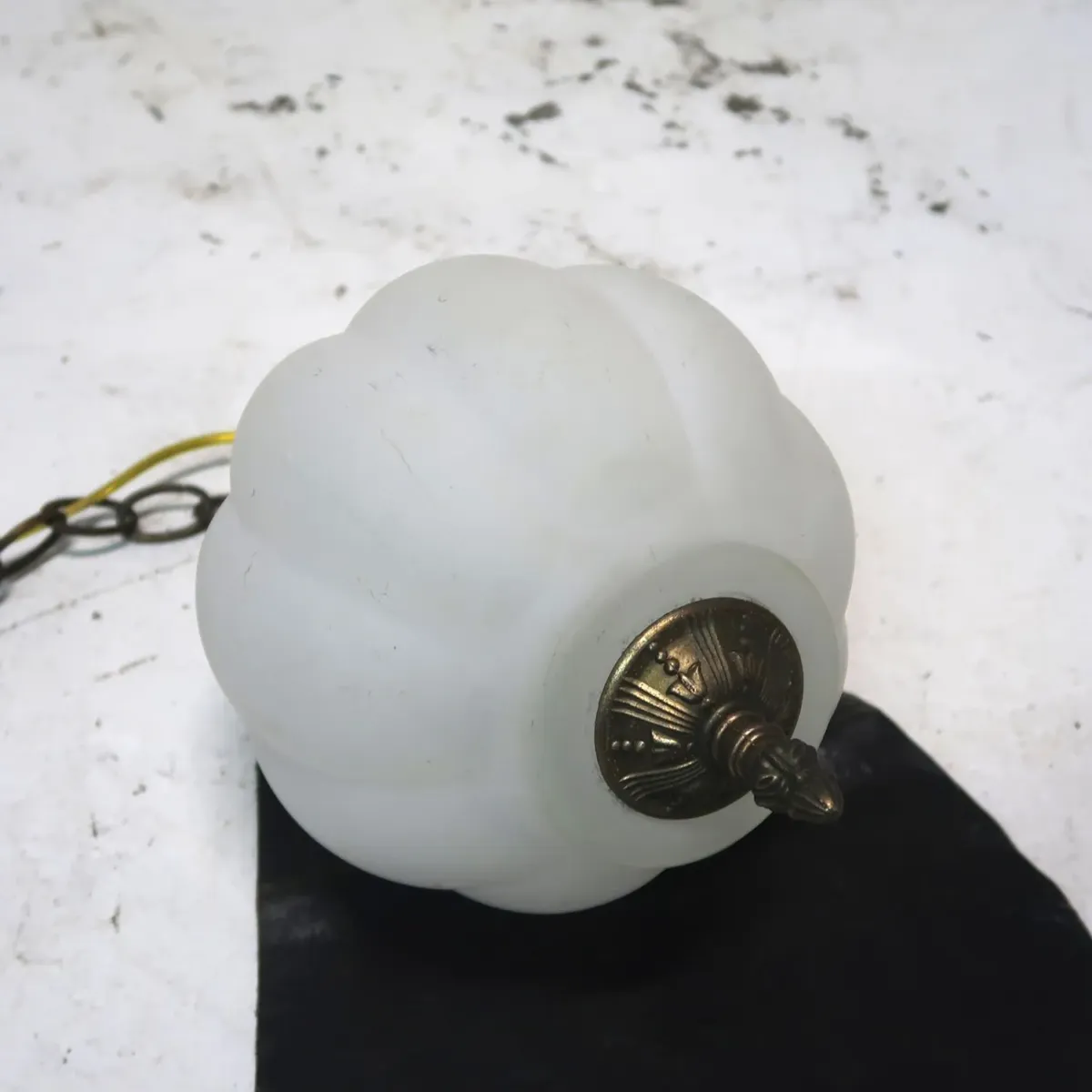 アンティーク ミルクガラス ペンダントランプ