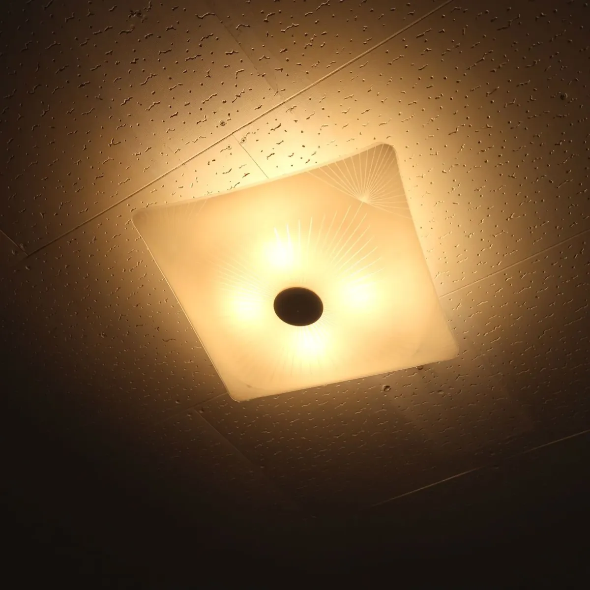 ミッドセンチュリー フロストガラス シーリングランプ 4灯