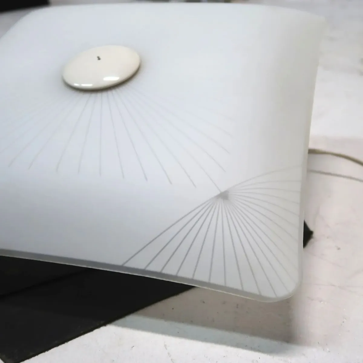 ミッドセンチュリー フロストガラス シーリングランプ 4灯