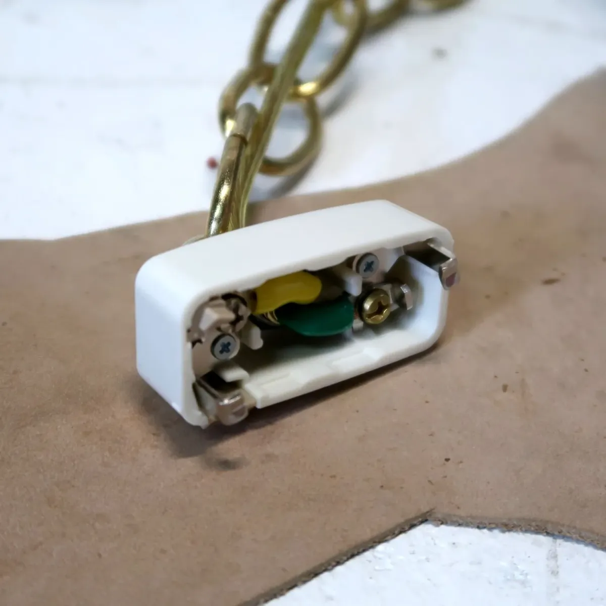 アンティーク ミルクガラス ペンダントランプ