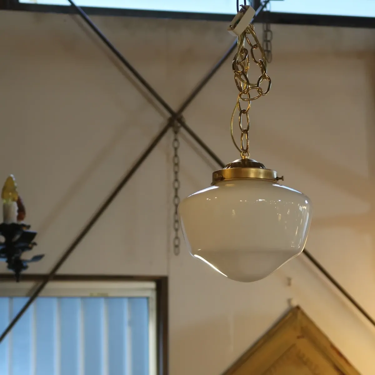 アンティーク ミルクガラス ペンダントランプ