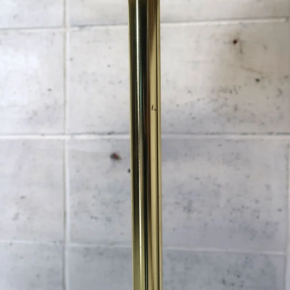 アンティーク ゴールドメタル フロアランプ