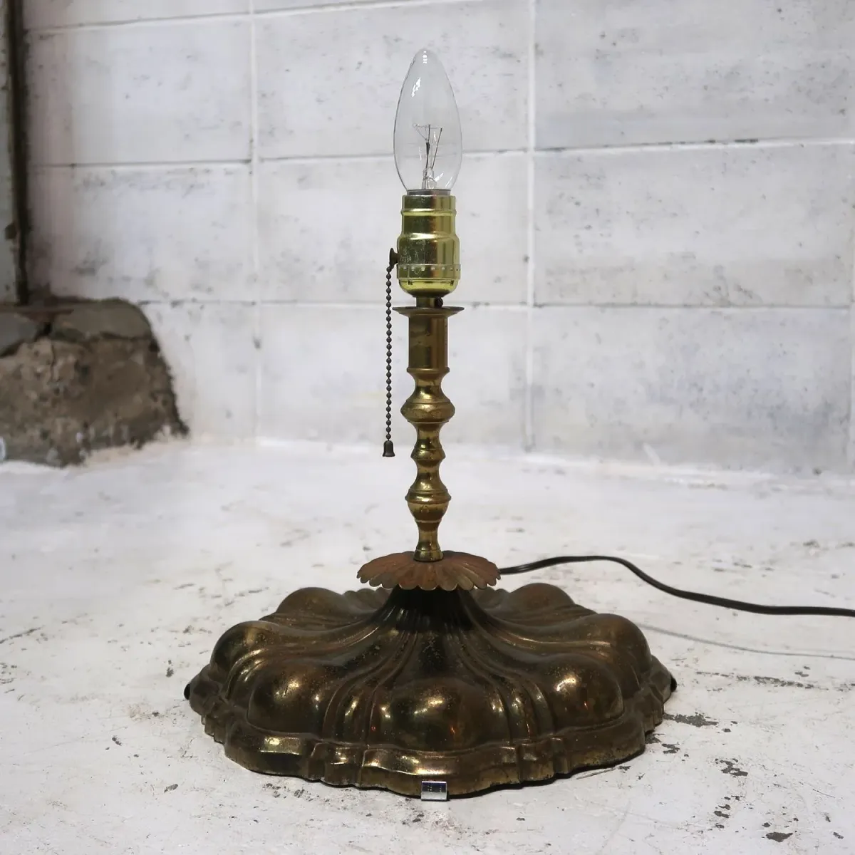 アンティーク メタルデザイン キャンドルランプ