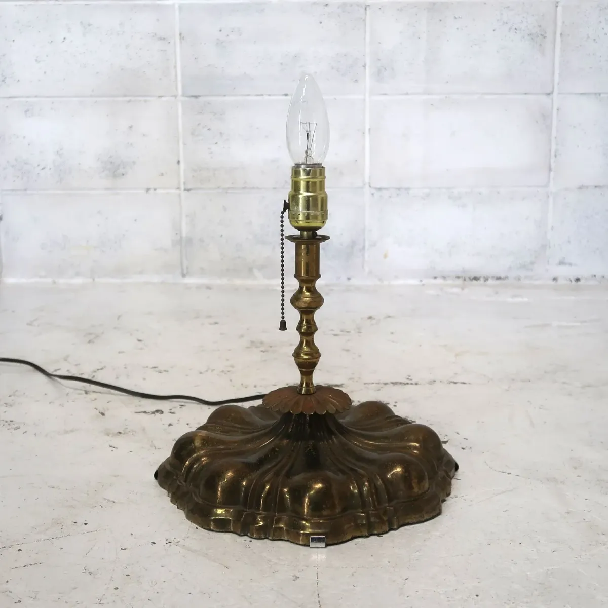 アンティーク メタルデザイン キャンドルランプ