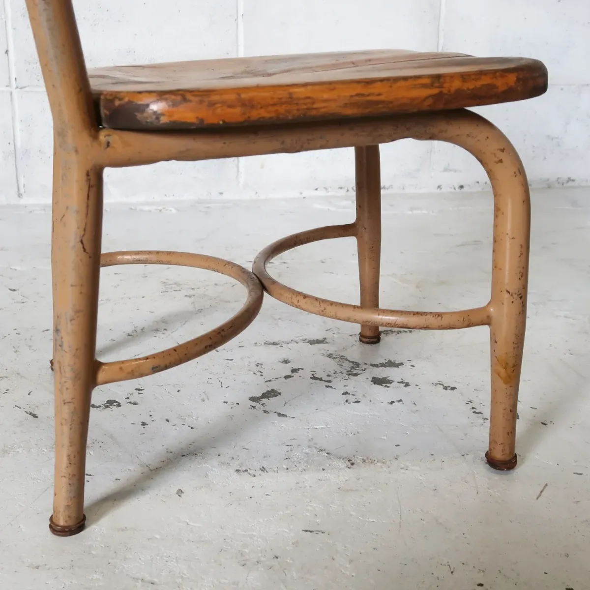 HEYWOOD アンティーク スクールチェア