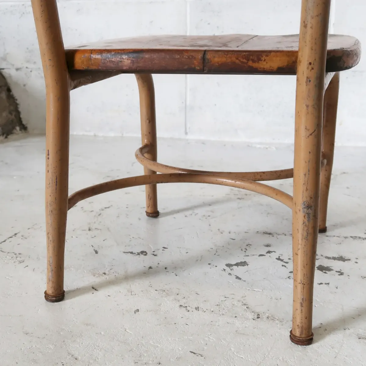 HEYWOOD アンティーク スクールチェア