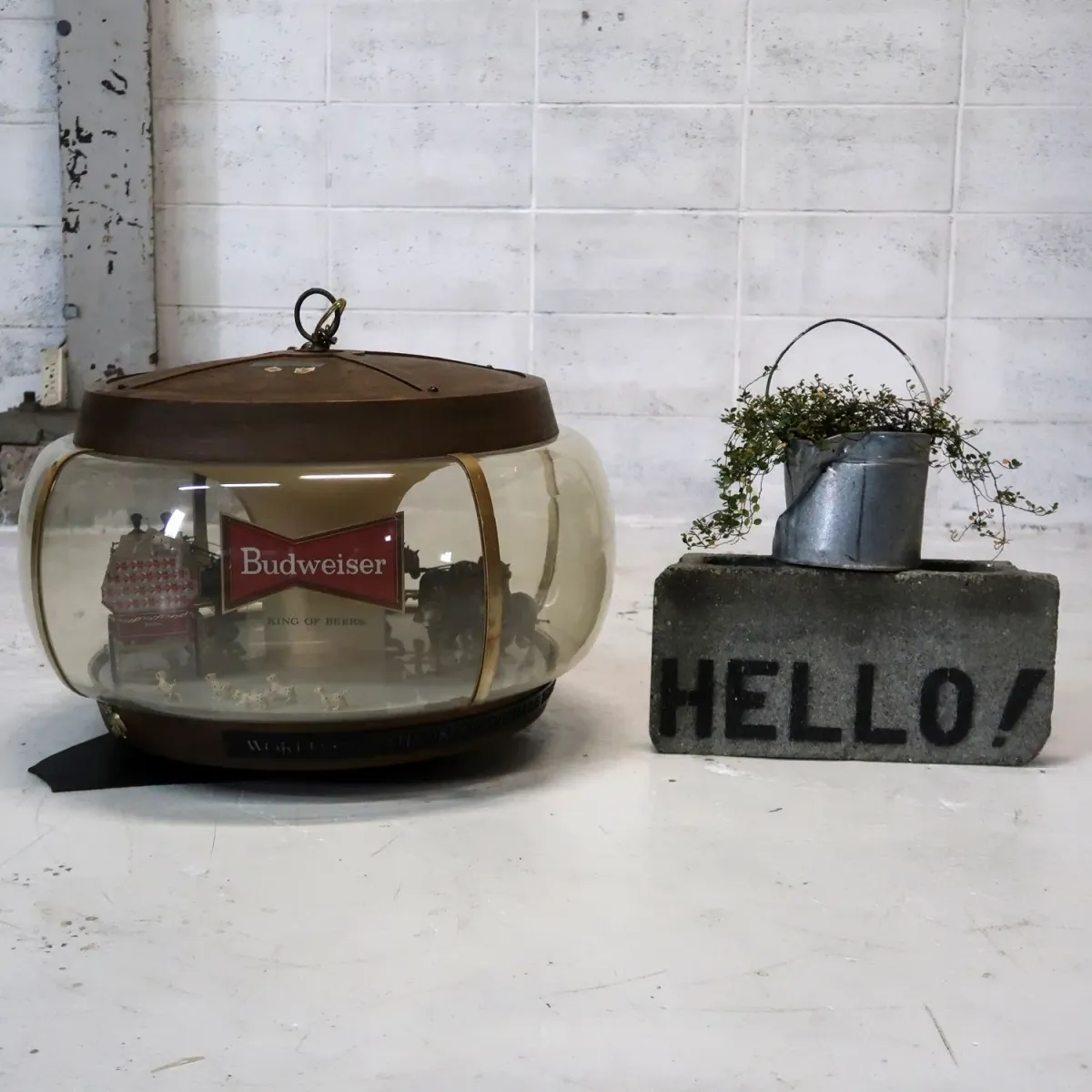 Budweiser ビンテージ モーションライトサイン