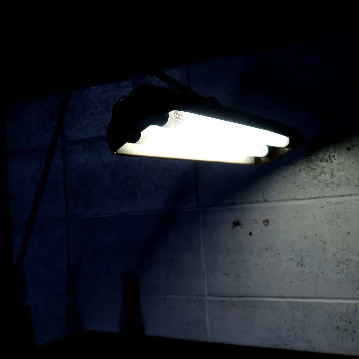 Swivelier ビンテージ インダストリアル マシンランプ