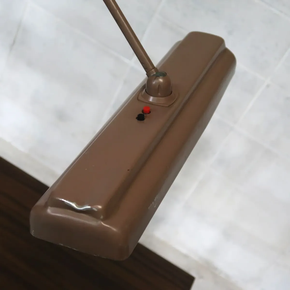 Swivelier ビンテージ インダストリアル マシンランプ