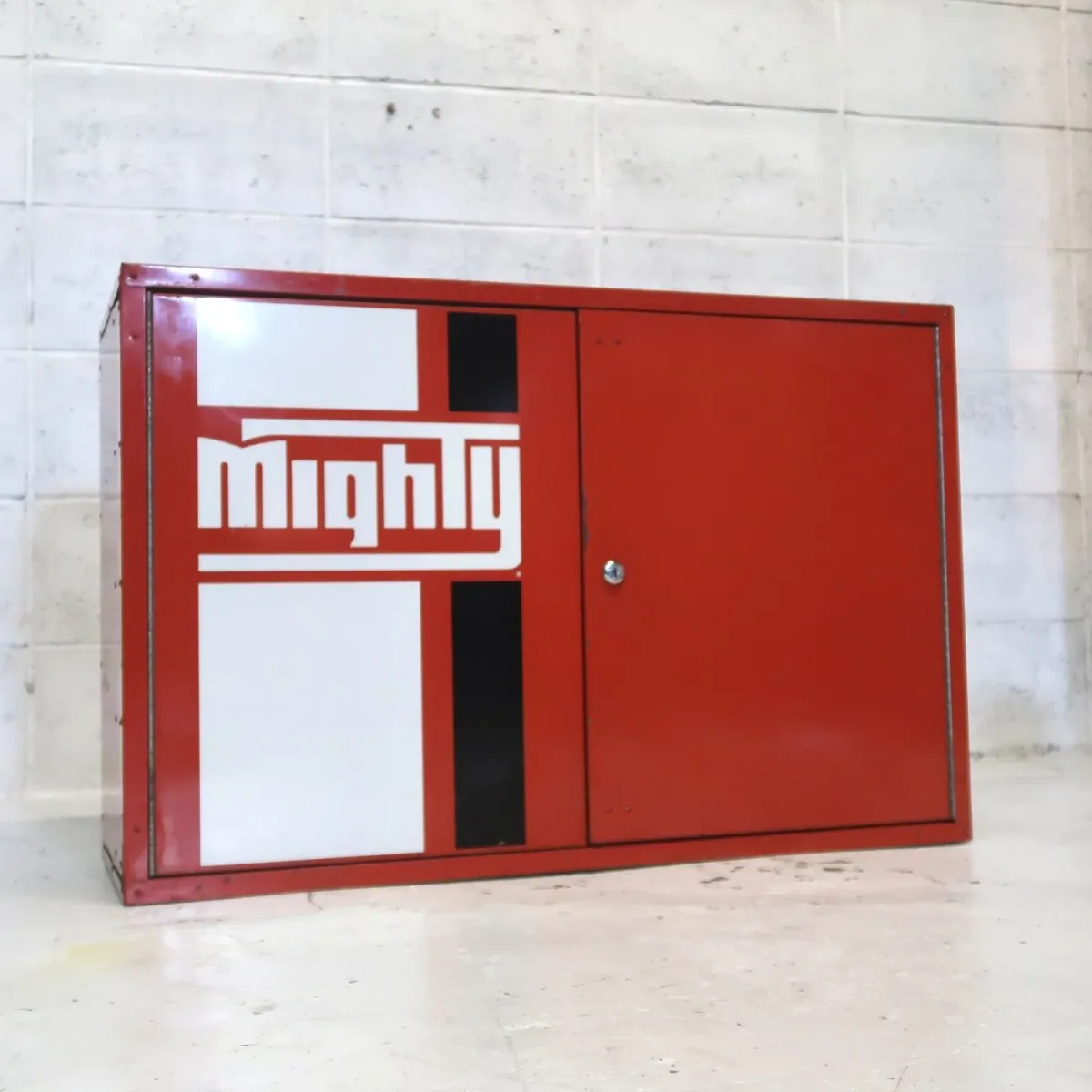 Mighty Auto Parts ビンテージ パーツキャビネット