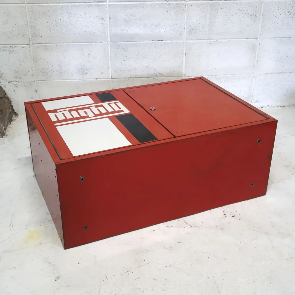 Mighty Auto Parts ビンテージ パーツキャビネット