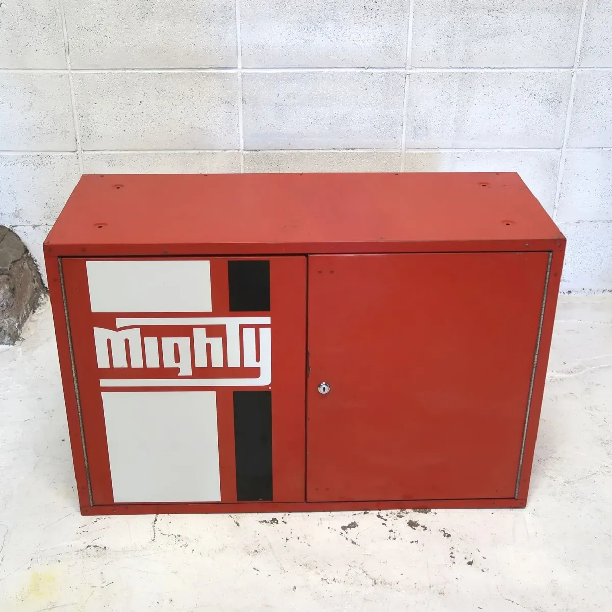 Mighty Auto Parts ビンテージ パーツキャビネット