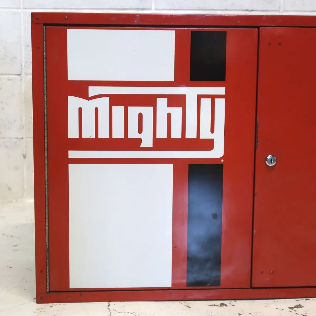 Mighty Auto Parts ビンテージ パーツキャビネット