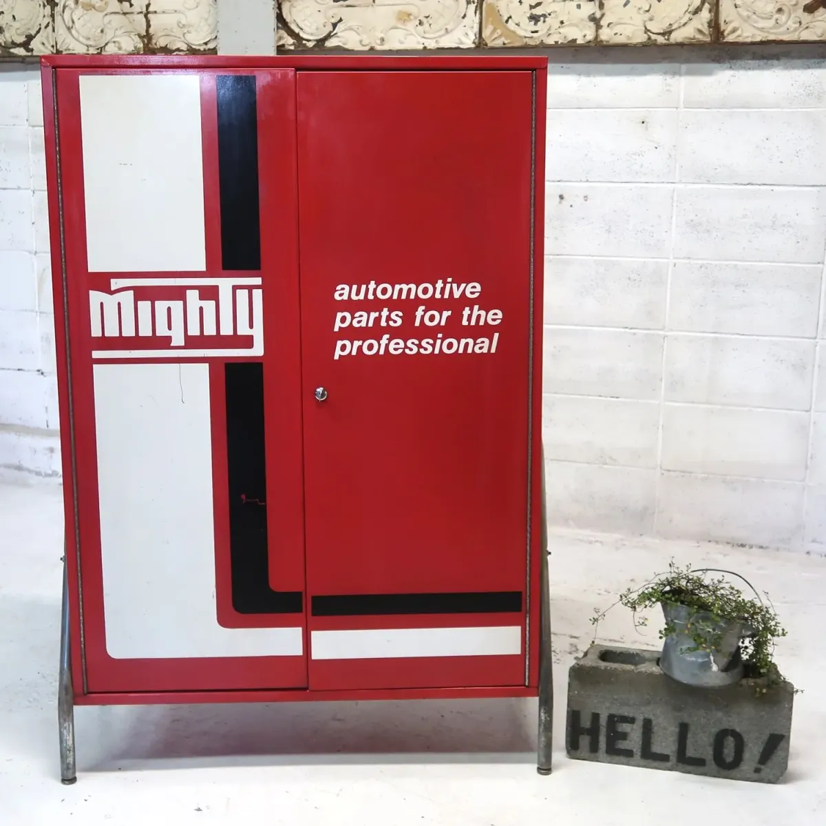 Mighty Auto Parts ビンテージ 大型キャビネット