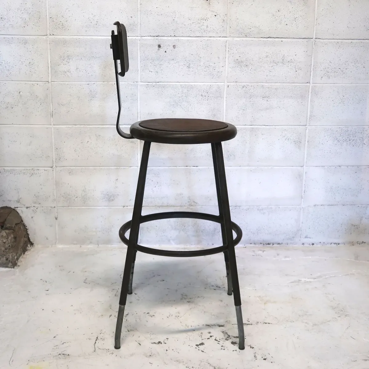 ビンテージ インダストリアル メタルスツール