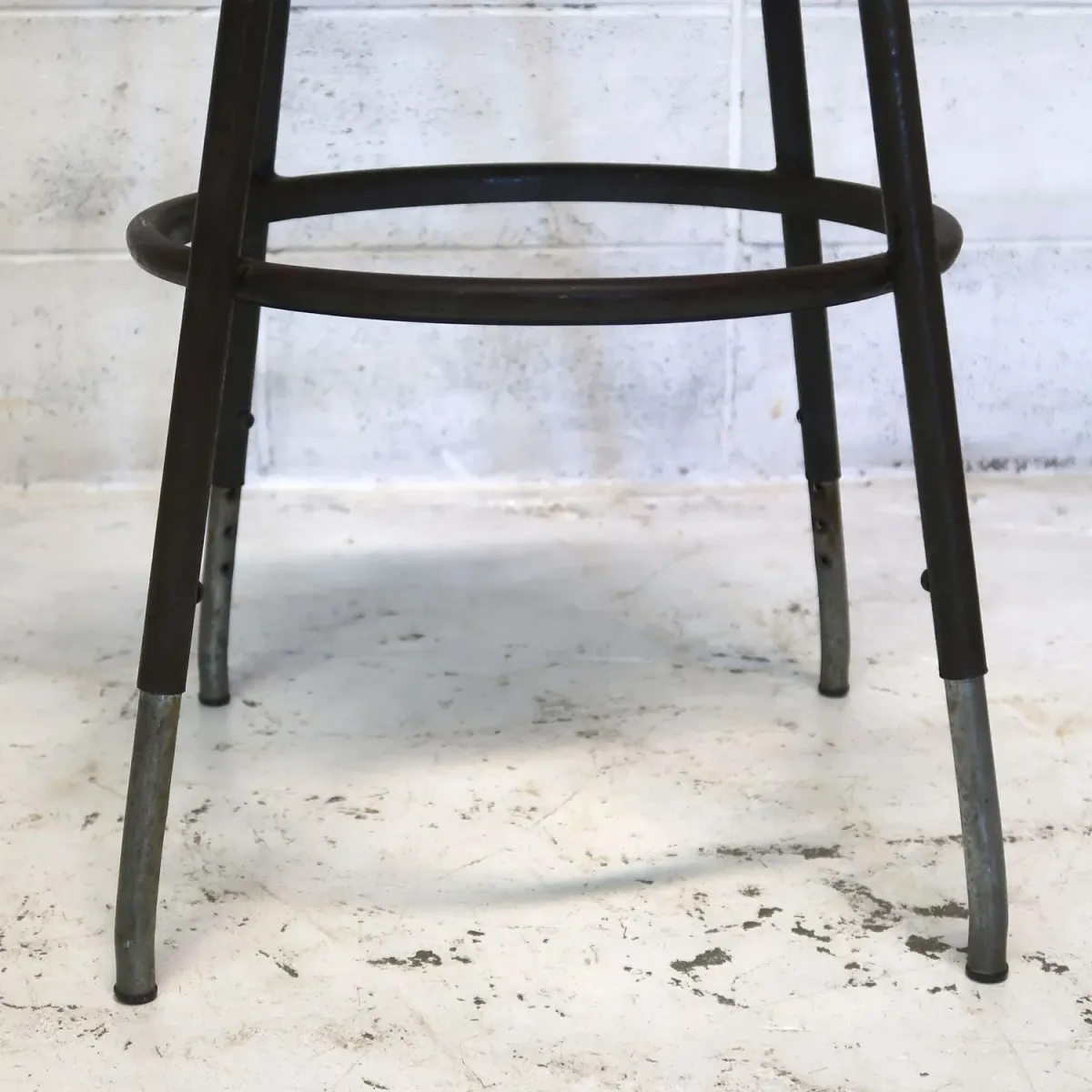 ビンテージ インダストリアル メタルスツール