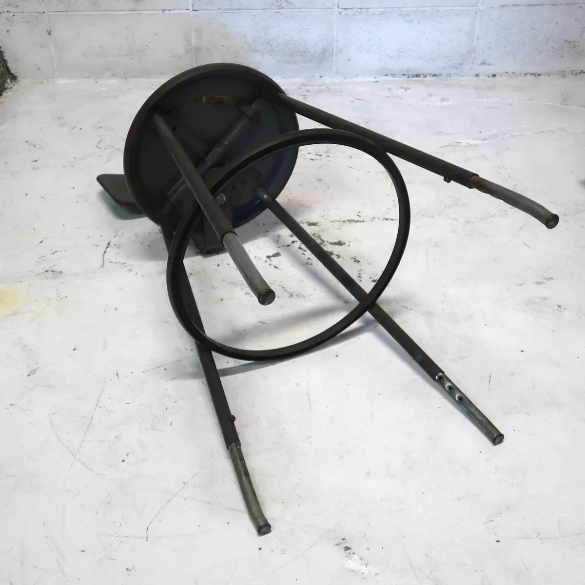 ビンテージ インダストリアル メタルスツール