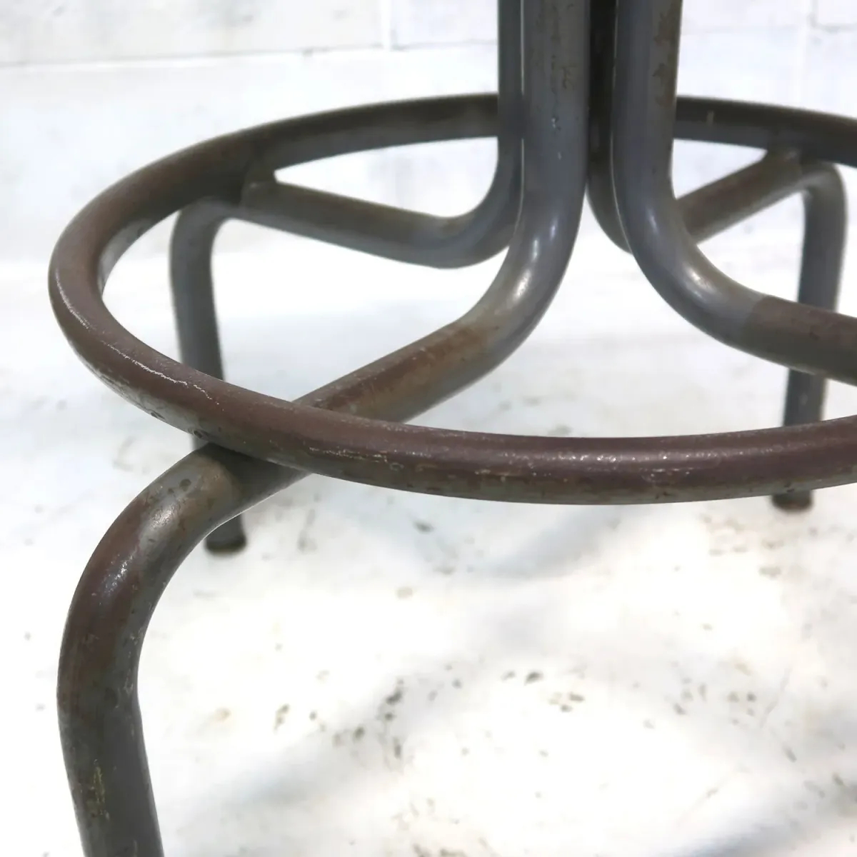 ビンテージ メタル ドラフティングチェア