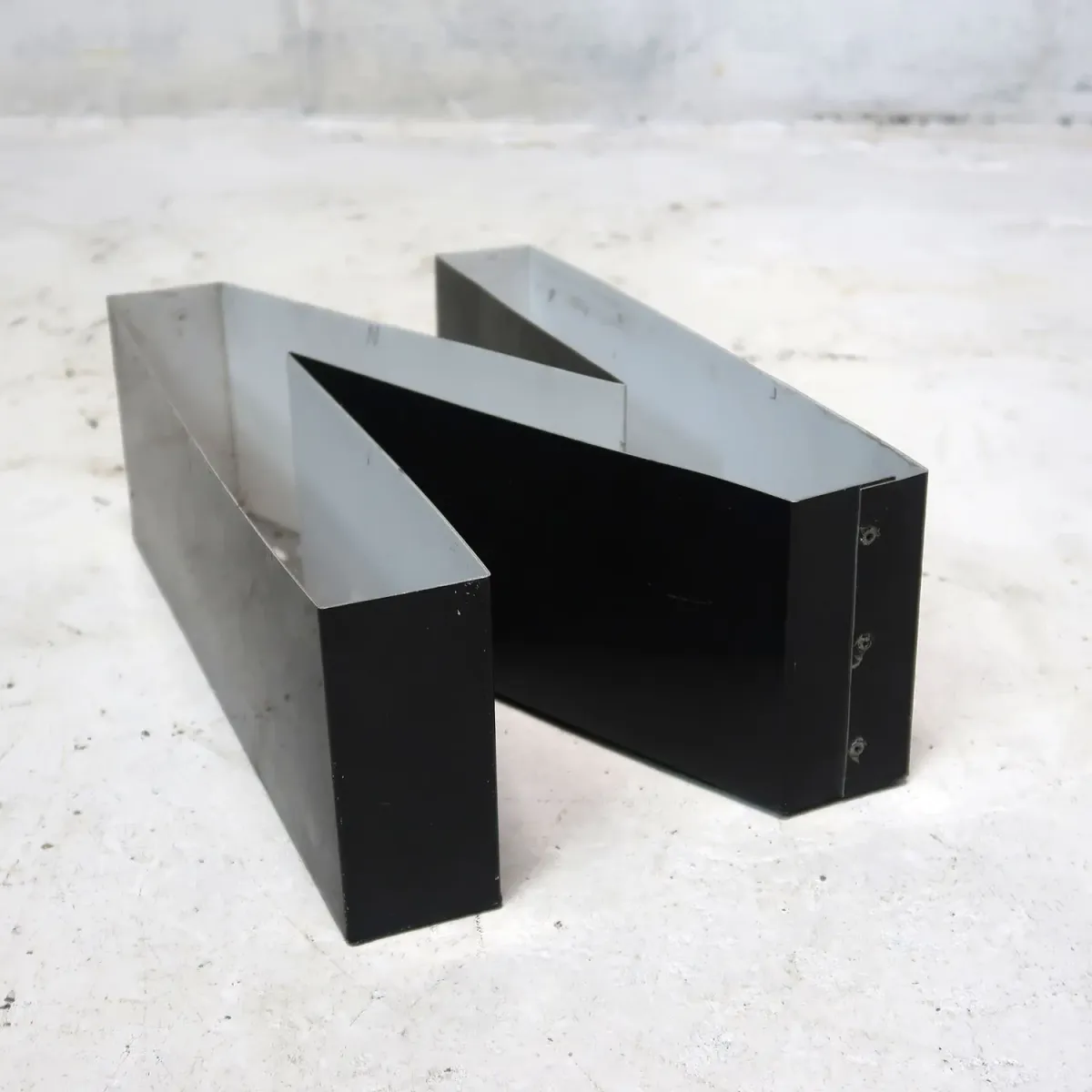 ビンテージ レターサイン N