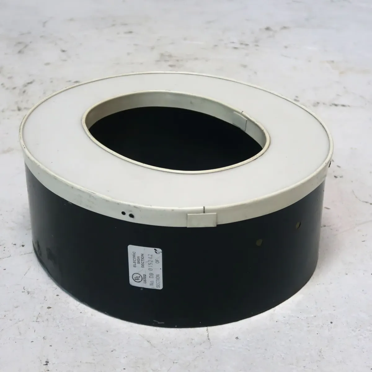 ビンテージ レターサイン O