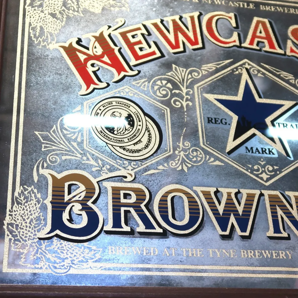 NEWCASTLE ビンテージ パブミラー