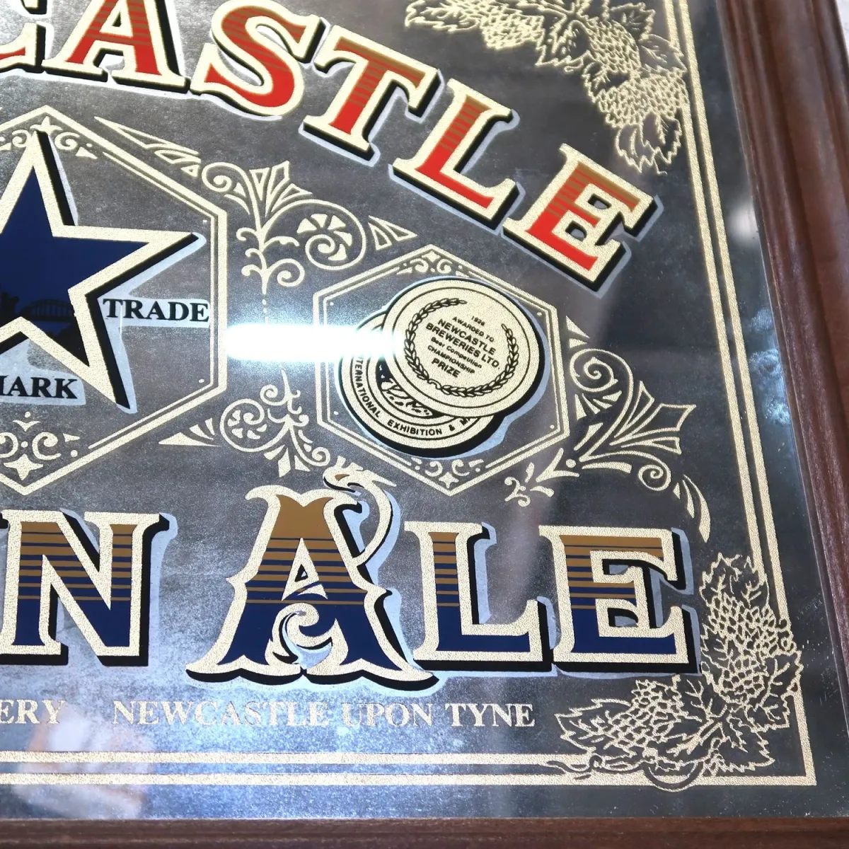 NEWCASTLE ビンテージ パブミラー