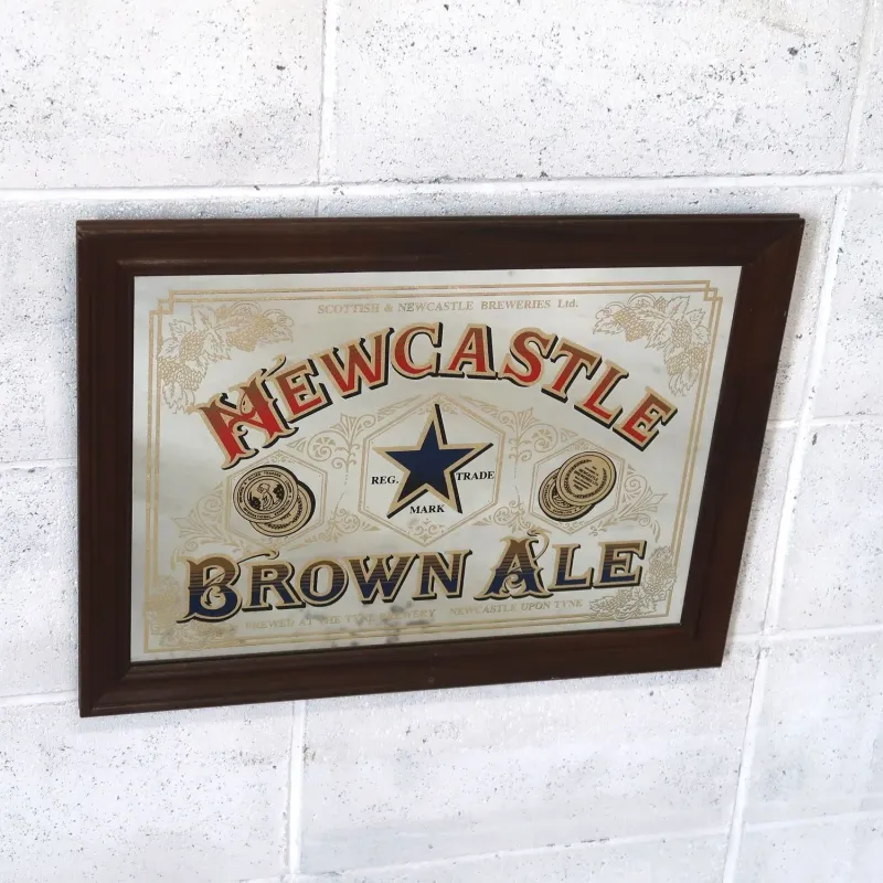 NEWCASTLE ビンテージ パブミラー