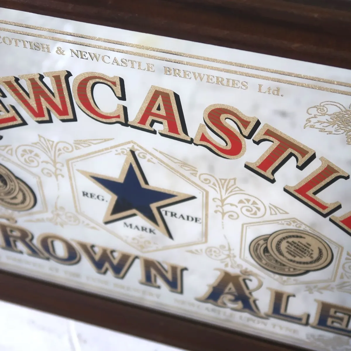 NEWCASTLE ビンテージ パブミラー
