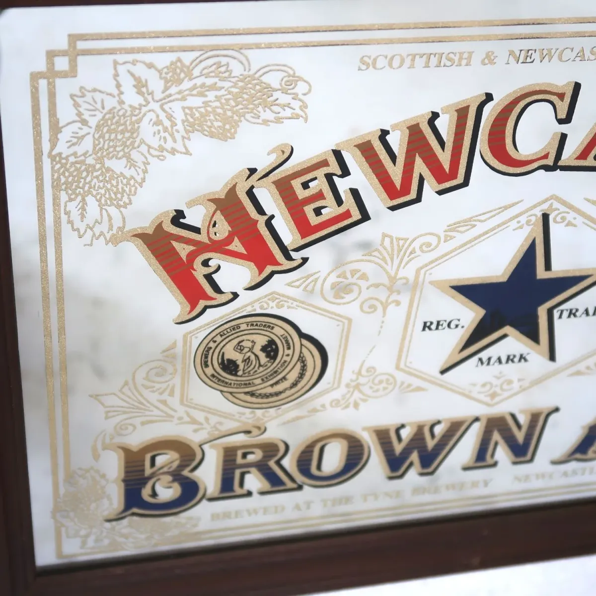 NEWCASTLE ビンテージ パブミラー