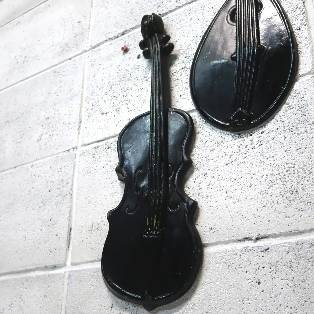 アンティーク 楽器モチーフ ウォールデコ 2個セット