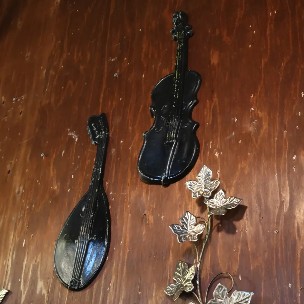 アンティーク 楽器モチーフ ウォールデコ 2個セット