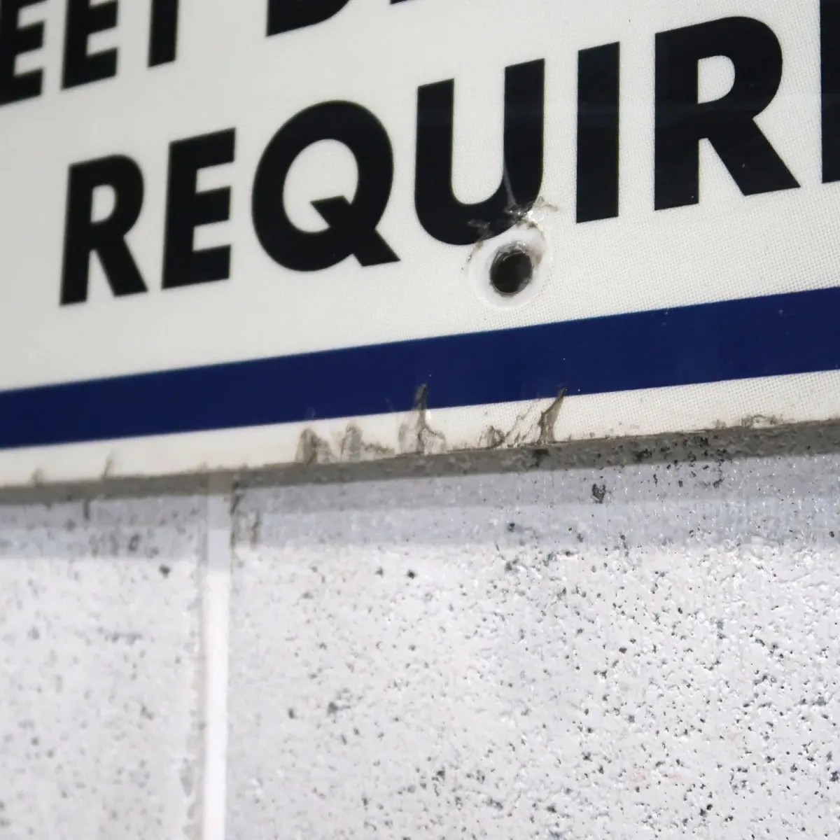 FACE COVERINGS メタルサイン