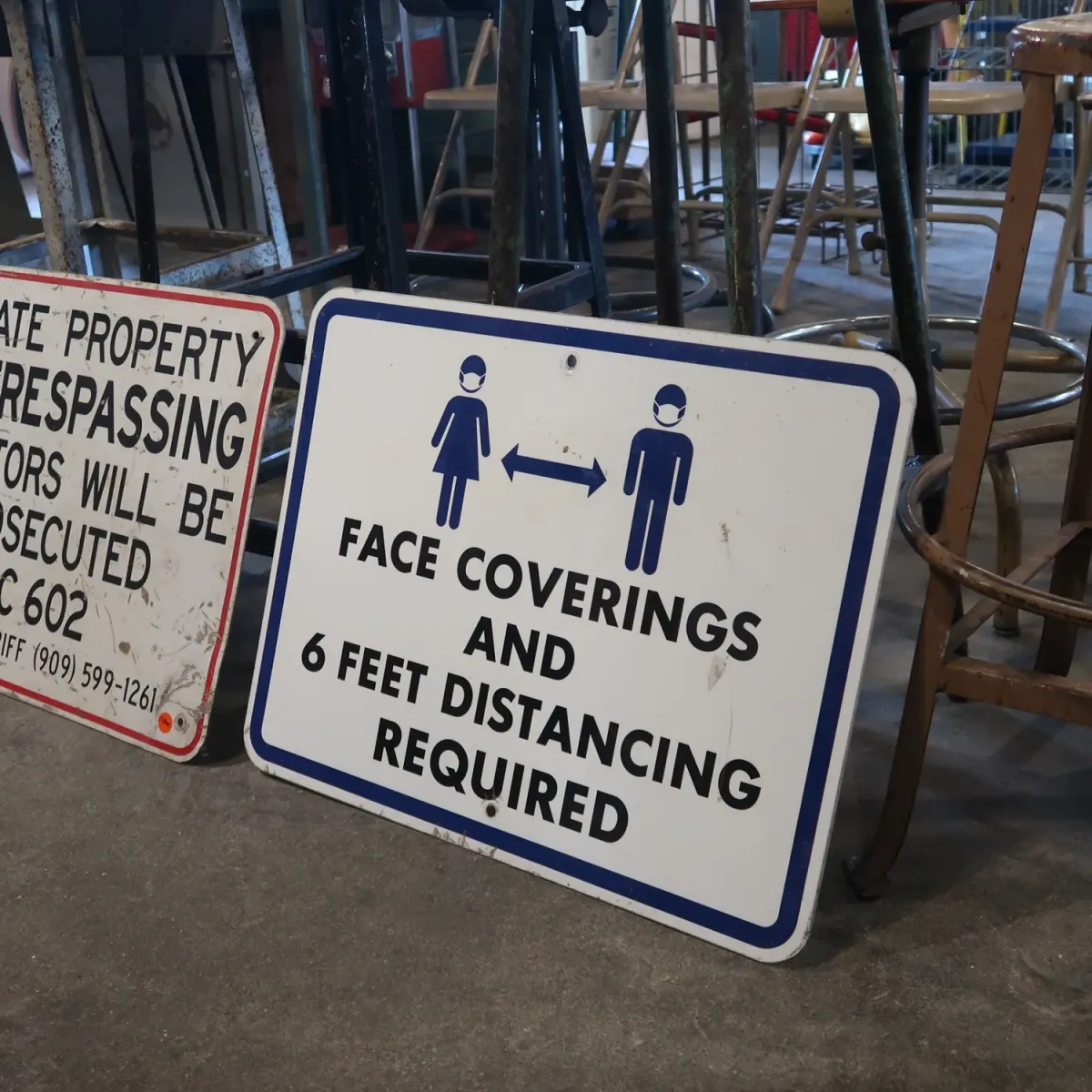 FACE COVERINGS メタルサイン