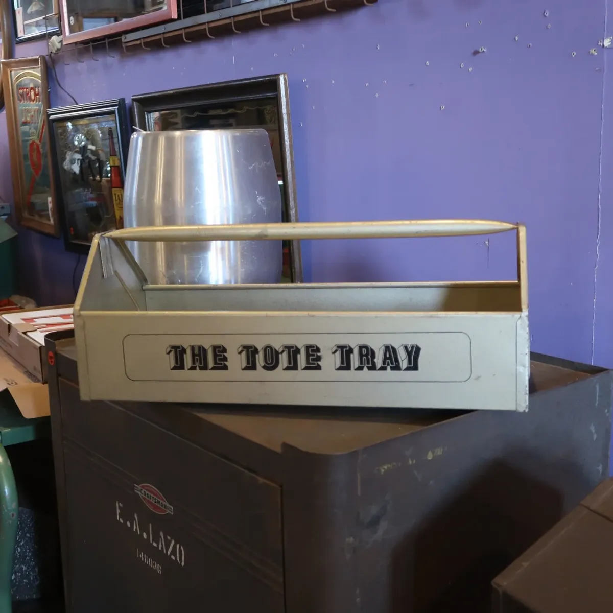 ビンテージ メタル ツールトート