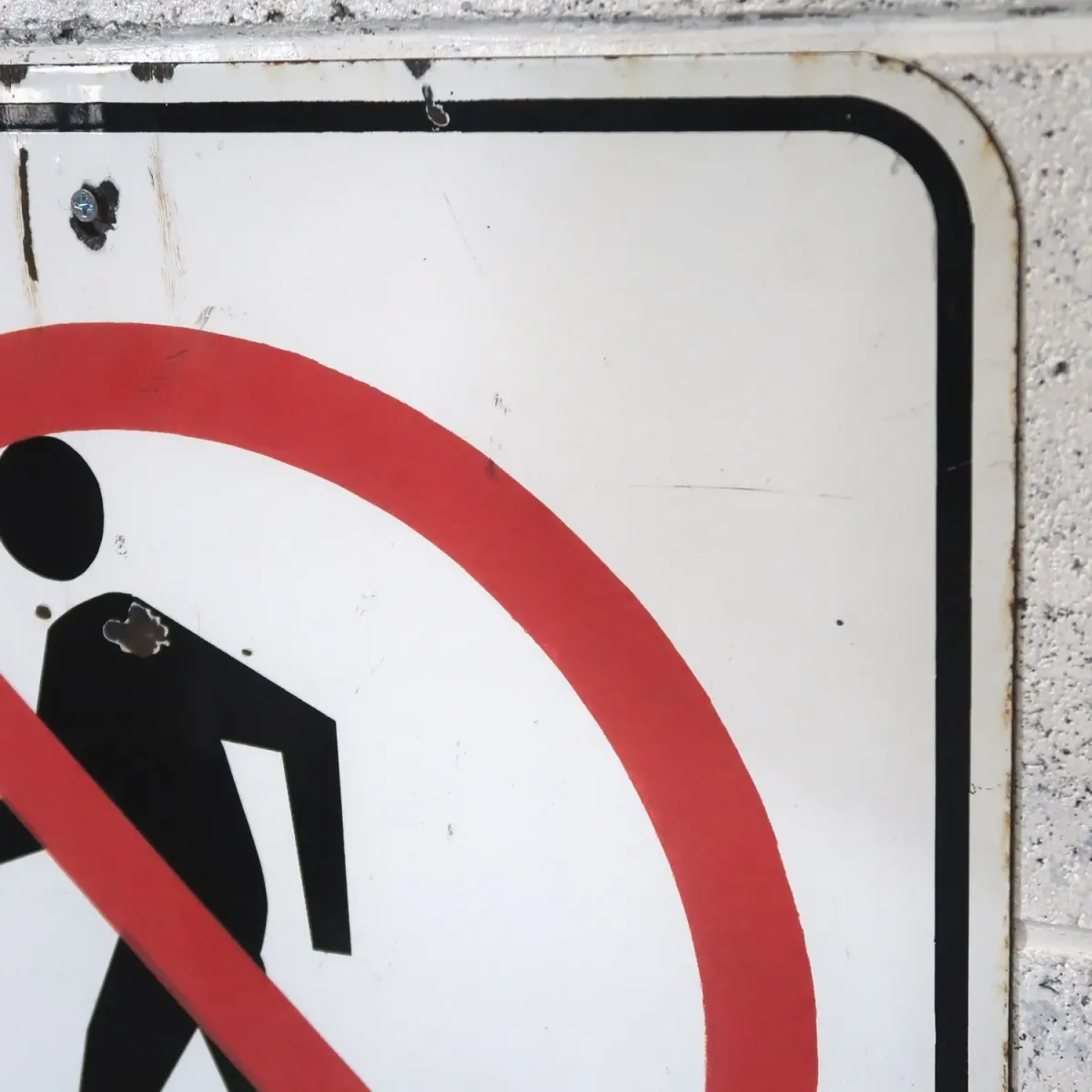 USE CROSSWALK ロードサイン ホーロー