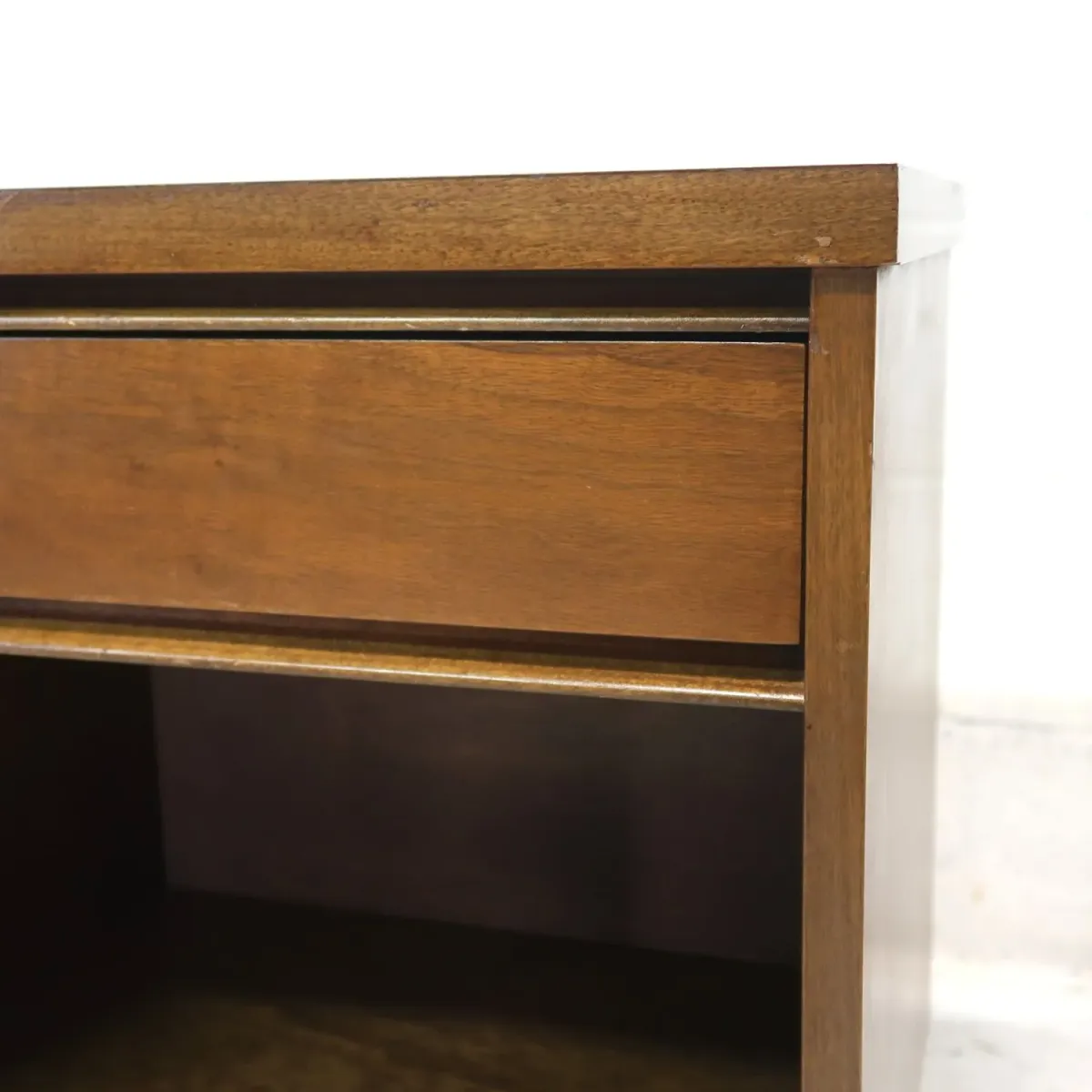 アンティーク ナイトスタンド