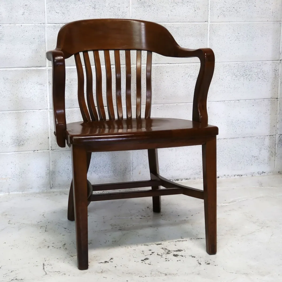 アンティーク ウッド アームチェア