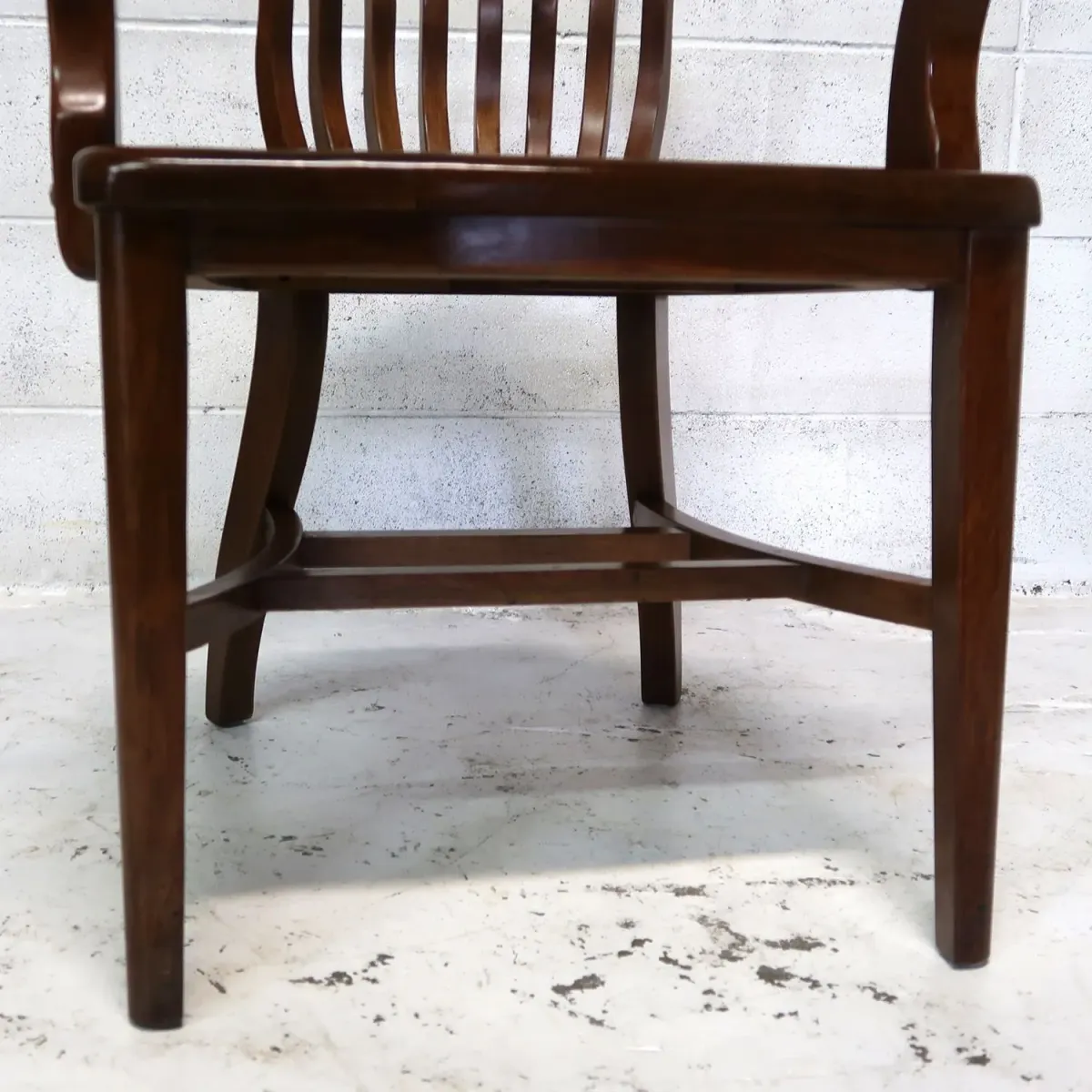 アンティーク ウッド アームチェア