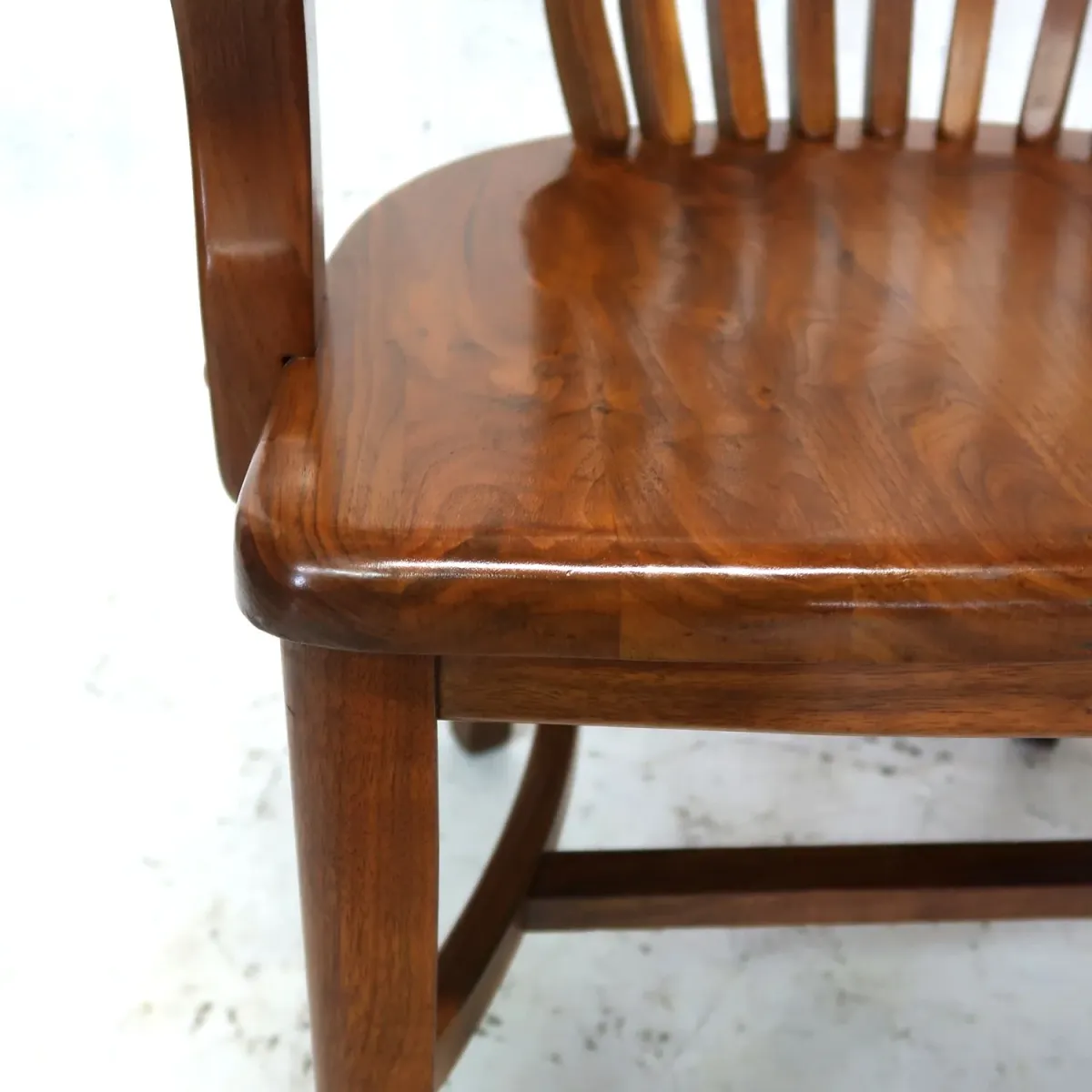 アンティーク ウッド アームチェア