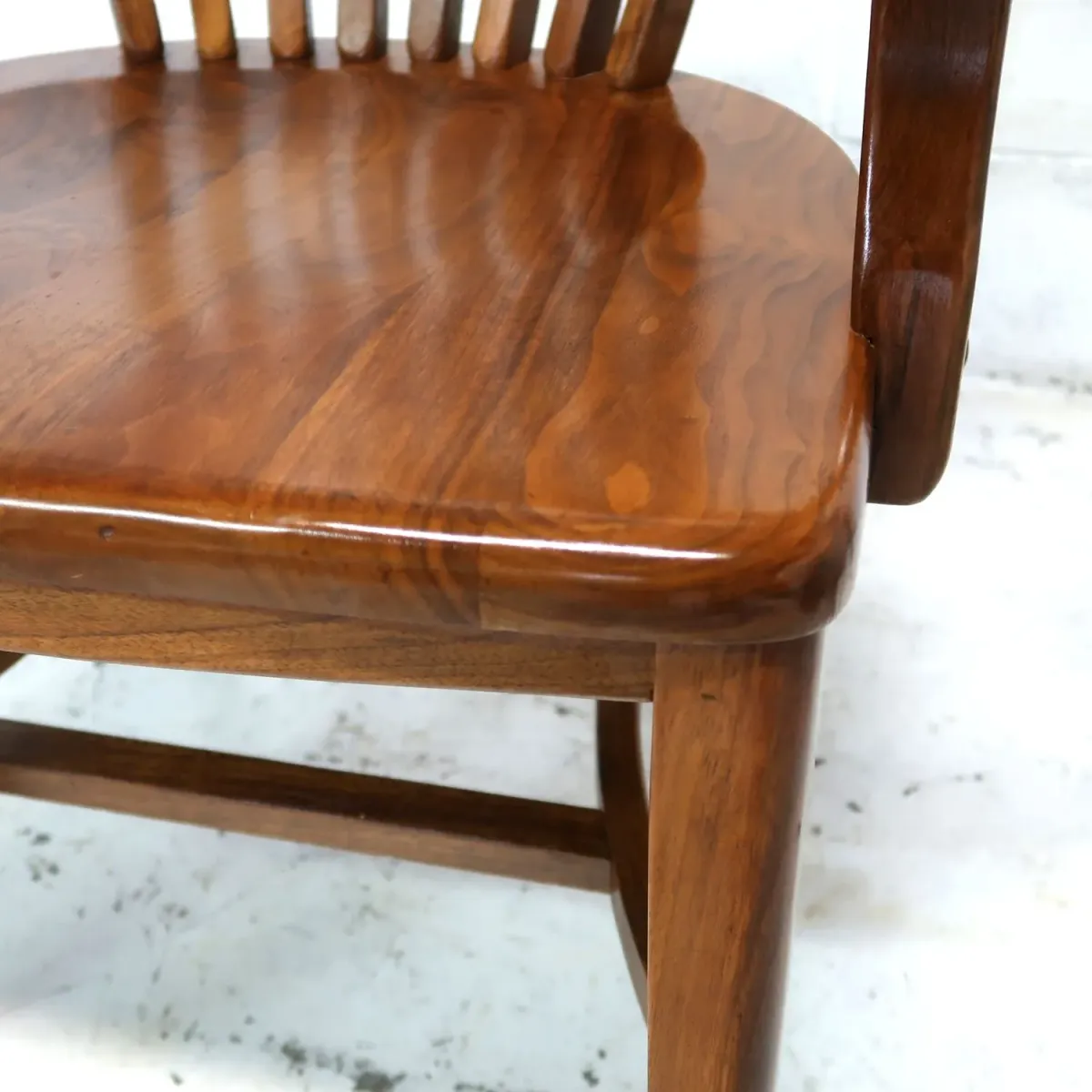 アンティーク ウッド アームチェア