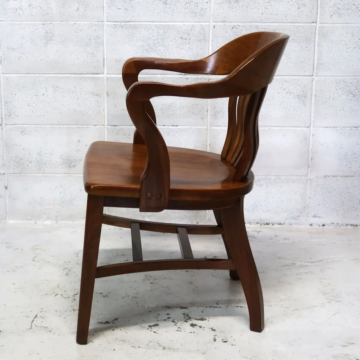 アンティーク ウッド アームチェア