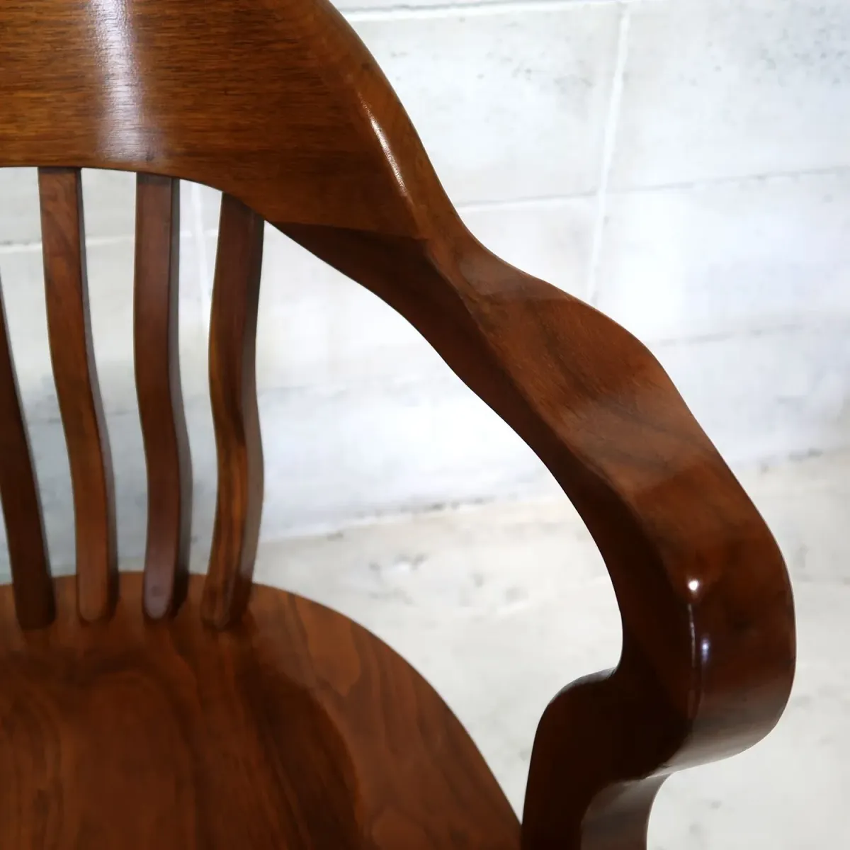 アンティーク ウッド アームチェア