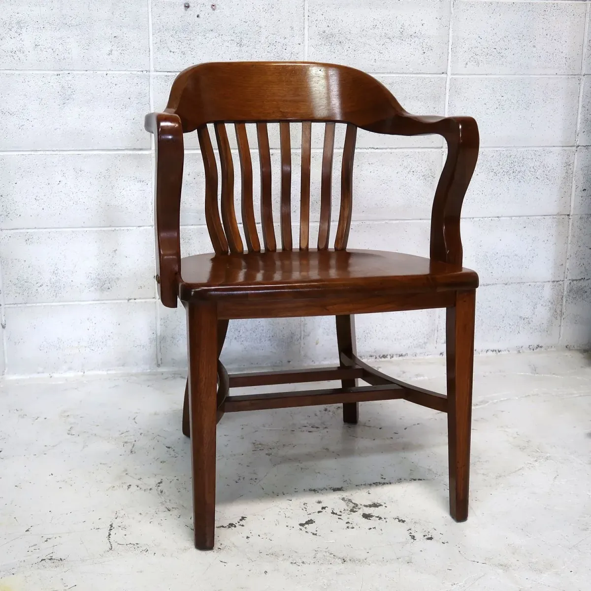 アンティーク ウッド アームチェア